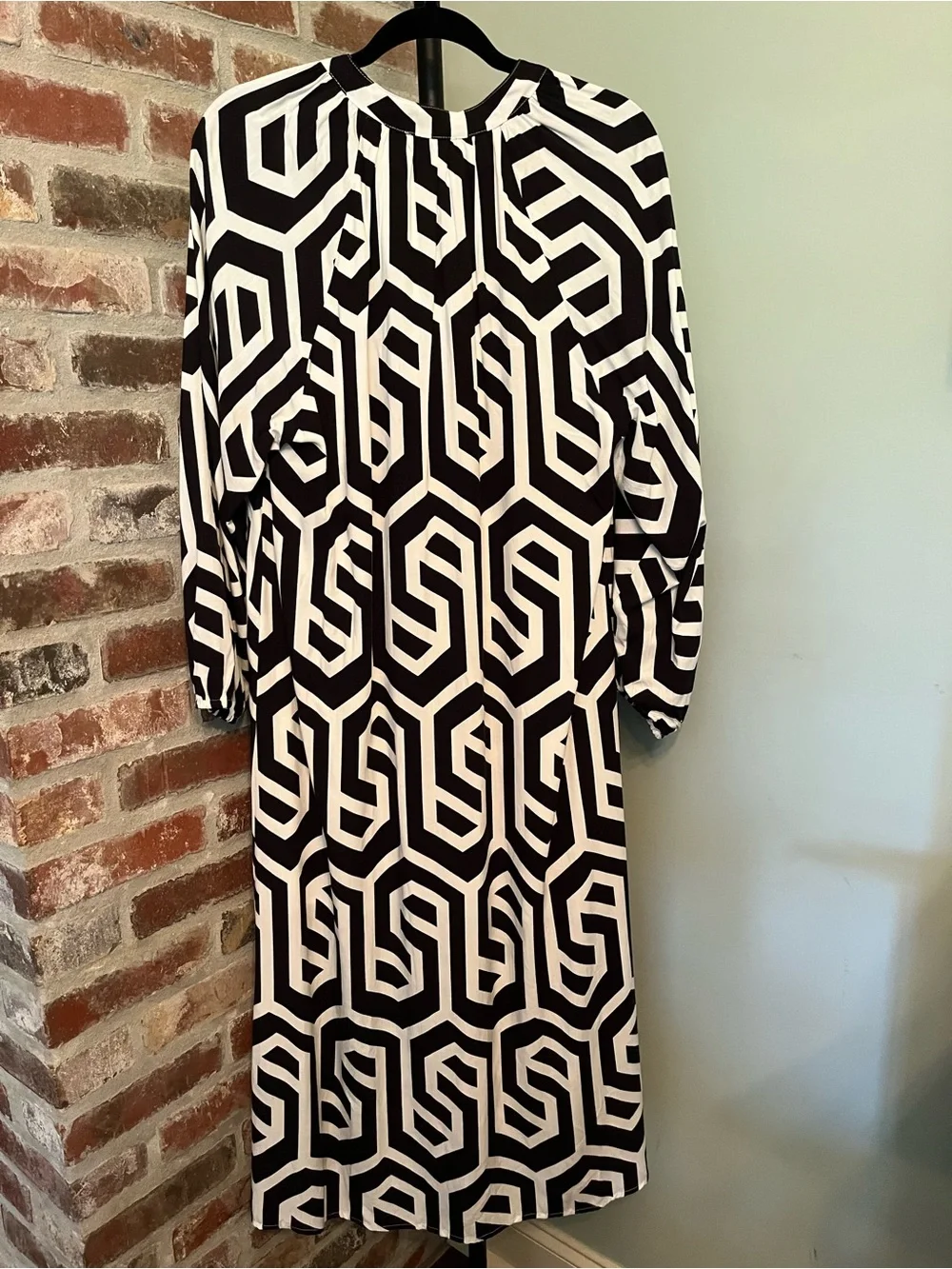 SSYS black and white geometric print button-front shirt midi dress | size small - Picture 4 of 8